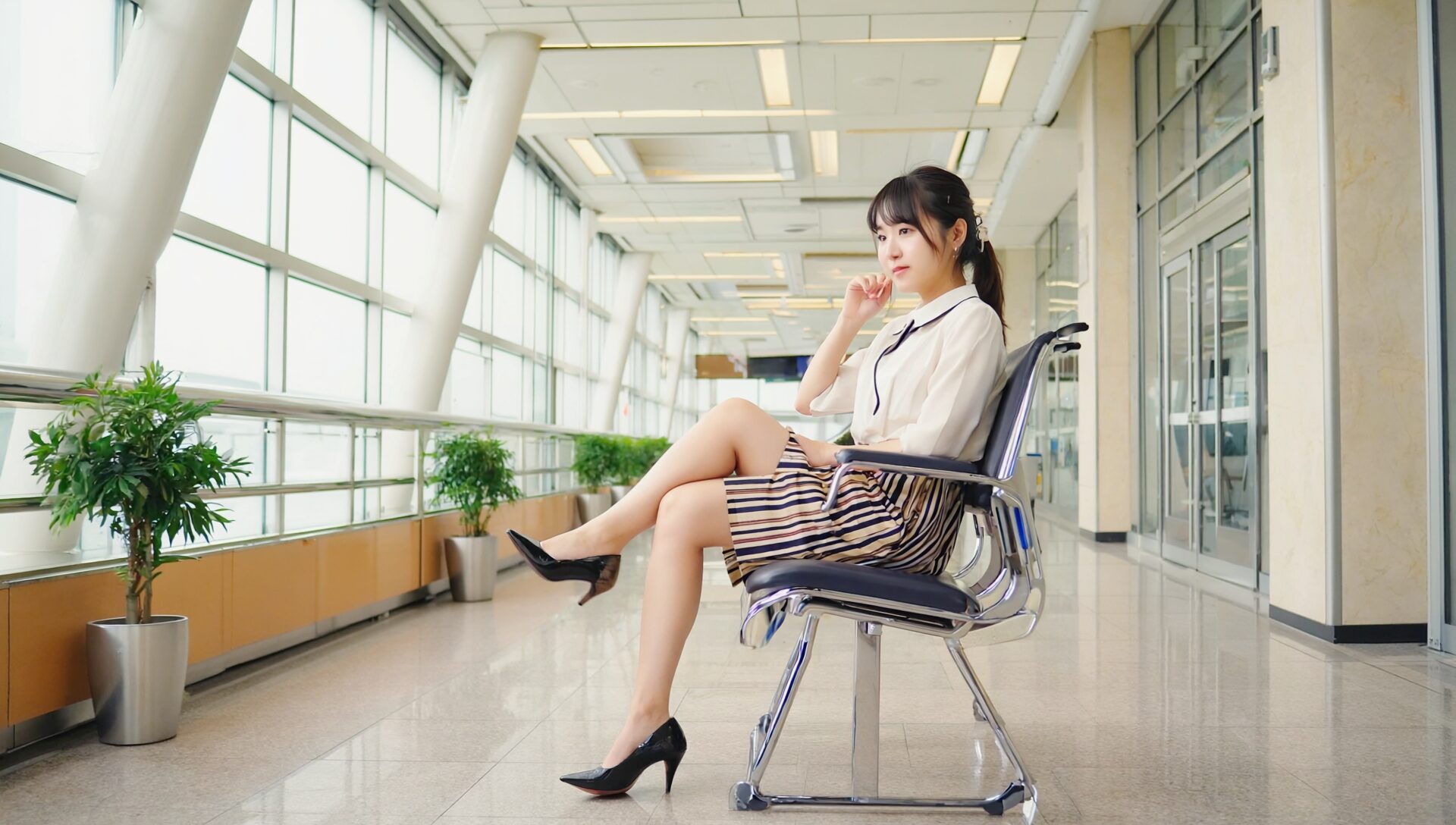 待合室にいた美女 part3 オシャレ ハイヒール 5